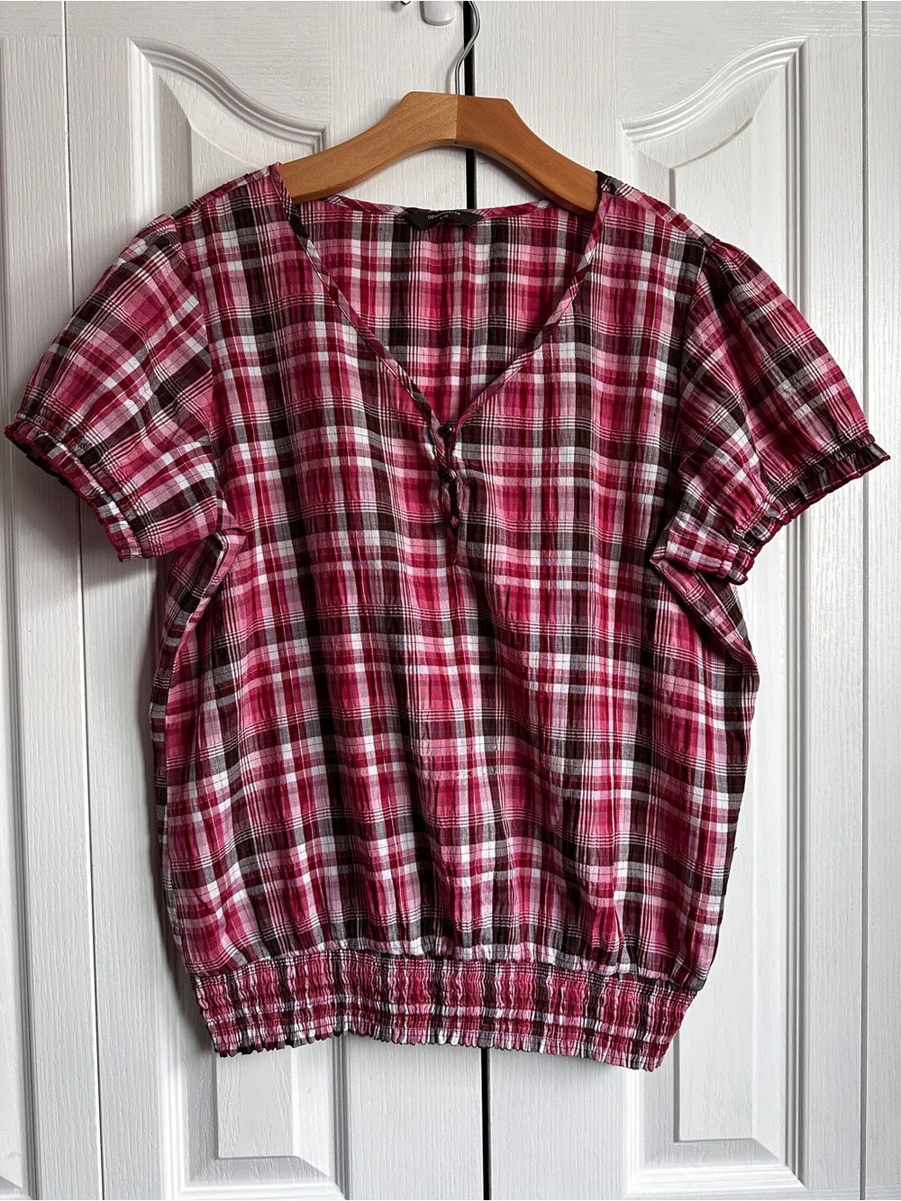 Women’s Denver Hayes Pink Plaid Short-Sleeve Blouse Large